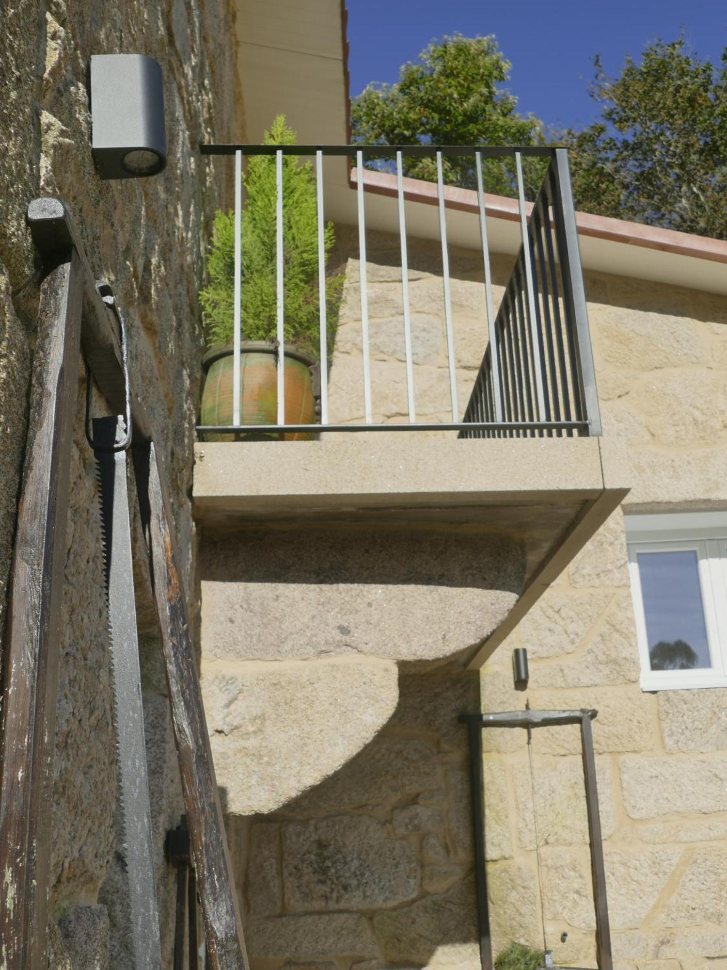 Casita A Estrenar En Finca Con Rio Proxima A Tui, Gondomar Y Portugal. Exterior photo